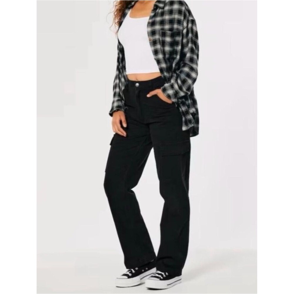 NWT Hollister Ultra High Rise Baggy Pocket Black Pants Sz 12R 31R